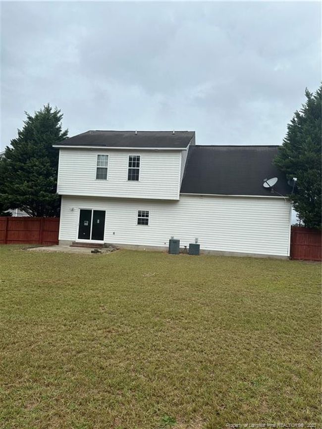 2745 Daniel Boone Lane, For Sale in Hope Mills Zoocasa