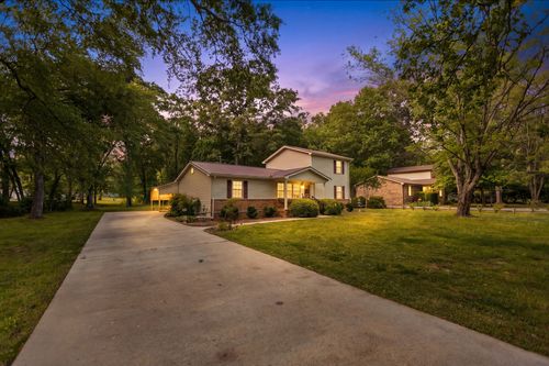 206 Inglewood Dr, Tullahoma, TN, 37388-5519 | Card Image