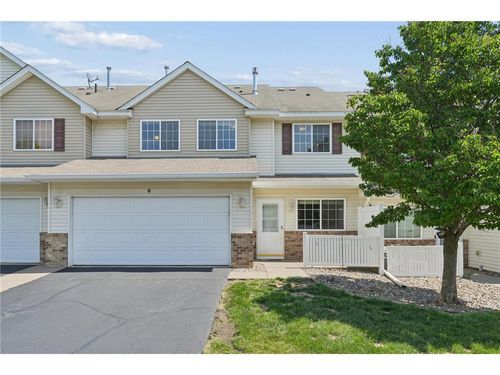 b-3560 Sterling Heights Dr, River Falls, WI, 54022-5830 | Card Image