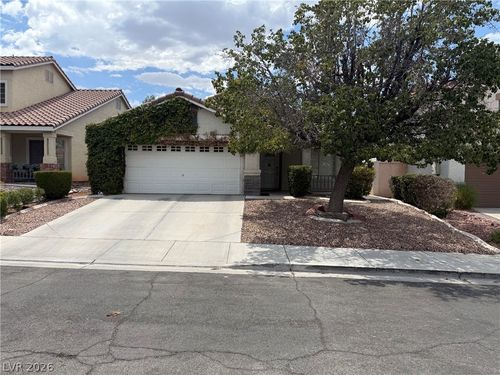 62 Tanglewood Dr, Henderson, NV, 89012-2121 | Card Image
