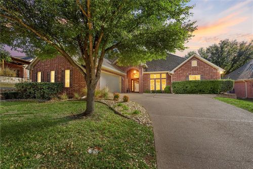 15000 Badger Ranch Blvd, Woodway, TX, 76712-8856 | Card Image