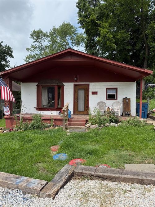 203 Washington Ave, Scott City, MO, 63780-1929 | Card Image