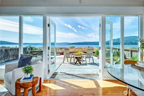 1060 Beckett Point Rd, Port Townsend, WA, 98368-9030 | Card Image