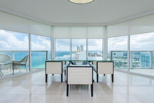 3508-16699 Collins Ave, Sunny Isles Beach, FL, 33160-5408 | Card Image