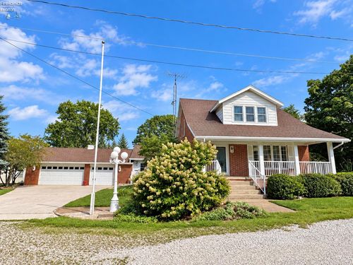 721 Laurel Ave, Marblehead, OH, 43440-1840 | Card Image