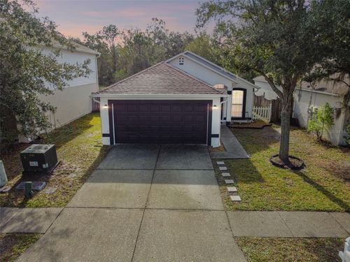 30626 Birdhouse Dr, WESLEY CHAPEL, FL, 33545-1305 | Card Image