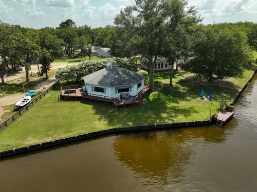 20559 Red Bud Ct, Thornton, TX, 76687-2501 | Card Image