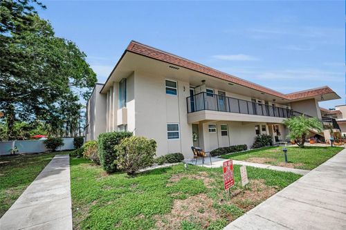 apt-210-9945 47th Ave N, ST PETERSBURG, FL, 33708-3277 | Card Image