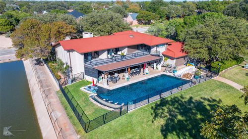 2909 Woodlake Dr, Abilene, TX, 79606-4214 | Card Image