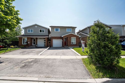 4 Simmons Blvd, Brampton, ON, L6V3V5 | Card Image
