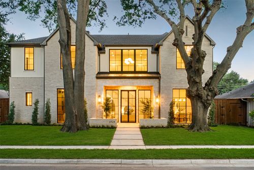 6924 Redstart Ln, Dallas, TX, 75214-2837 | Card Image