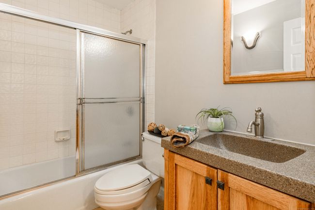 APT-110 - 1 Mansfield Grove Rd, Condo with 2 bedrooms, 2 bathrooms and null parking in East Haven CT | Image 30