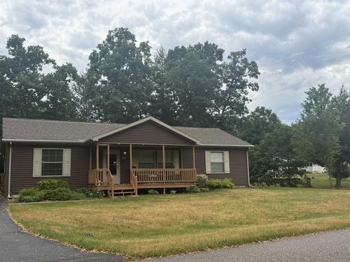 303 Berry Ln, Wisconsin Dells, WI, 53965-9076 | Card Image