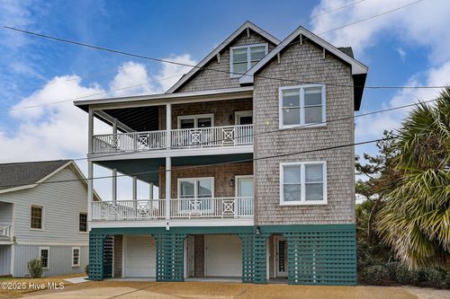b-4 Sandpiper St, Wrightsville Beach, NC, 28480-2652 | Card Image
