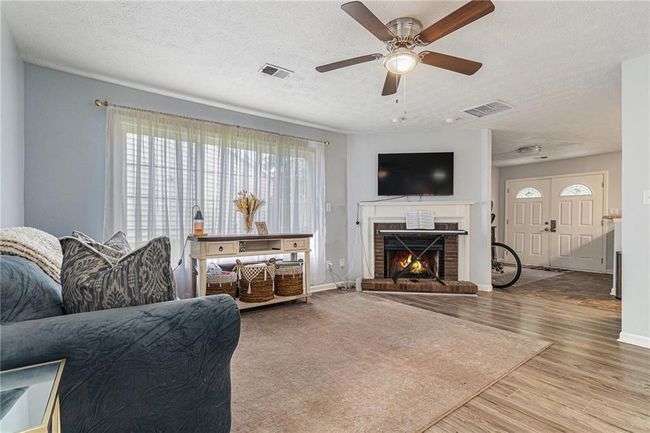 4706 Cedar Park Trl, House other with 3 bedrooms, 2 bathrooms and null parking in Stone Mountain GA | Image 5