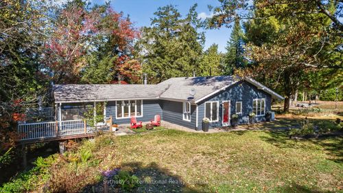 37 Brown'S Lake Rd, Seguin, ON, P2A2W8 | Card Image