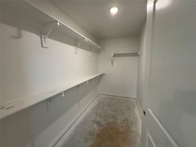 5617 High Plains Trl, House other with 3 bedrooms, 2 bathrooms and null parking in Joshua TX | Image 17