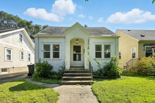 3111 E 53rd St, Minneapolis, MN, 55417-2043 | Card Image