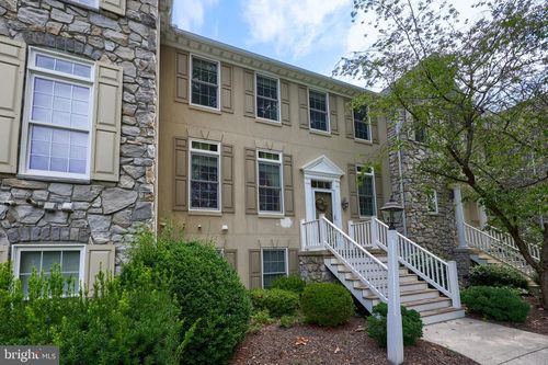 4 Lower Grn, LANCASTER, PA, 17602-1574 | Card Image