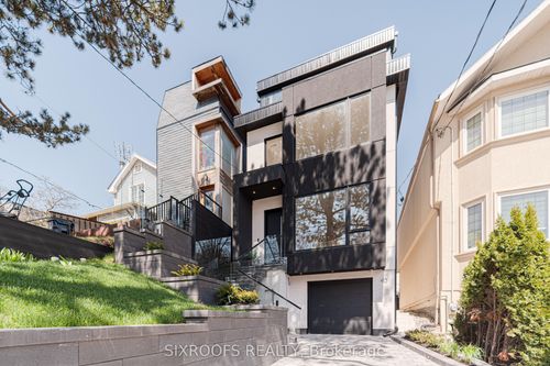40 Morningside Ave, Toronto, ON, M6S1C4 | Card Image