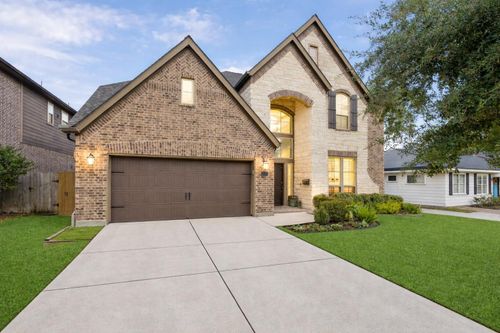 1616 Hewitt Dr, Houston, TX, 77018-1802 | Card Image