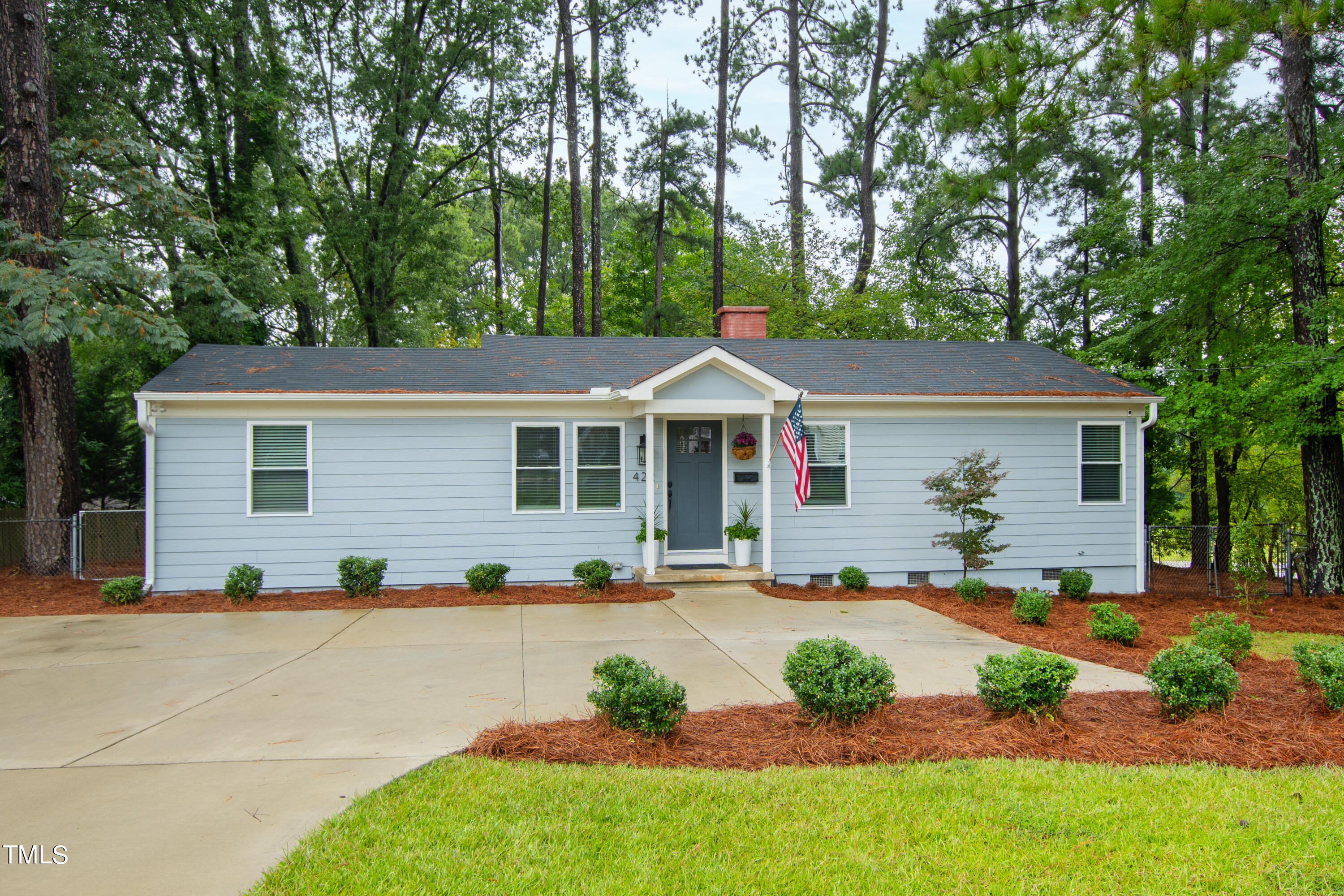 Madison Ave, Cary, NC 27513