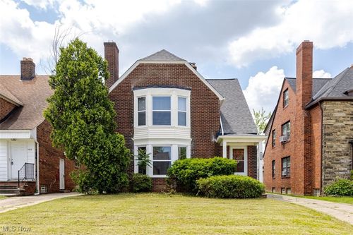 13614 Cedar Rd, University Heights, OH, 44118-2640 | Card Image