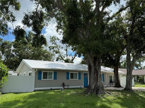 3988 San Luis Dr, SARASOTA, FL, 34235-3545 | Card Image