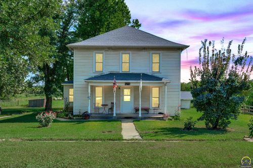 6795 Half Mound Rd, Valley Falls, KS, 66088-4054 | Card Image