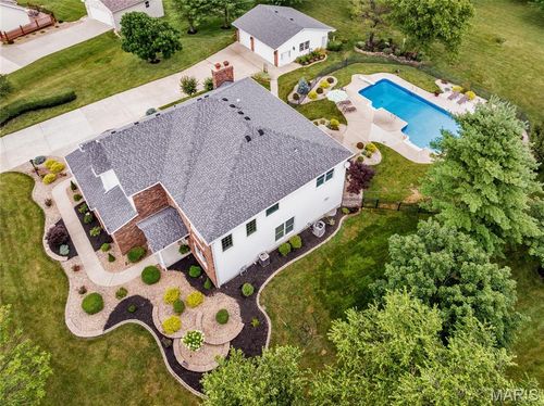 123 Townview Dr, Wentzville, MO, 63385-2922 | Card Image