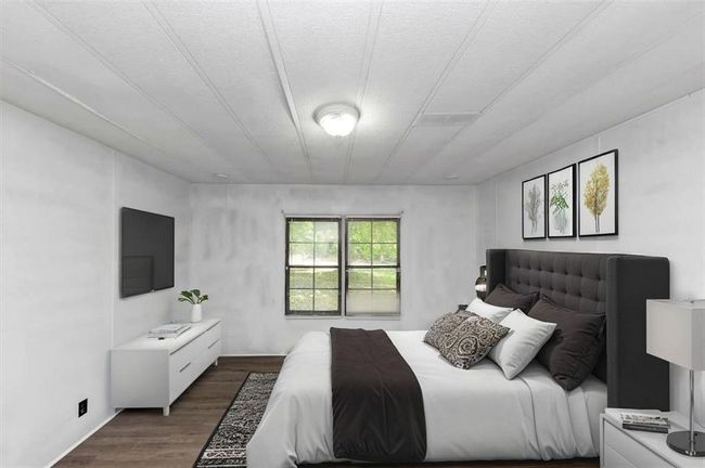 2017 S Deshon Rd, House other with 3 bedrooms, 2 bathrooms and 2 parking in lithonia GA | Image 16
