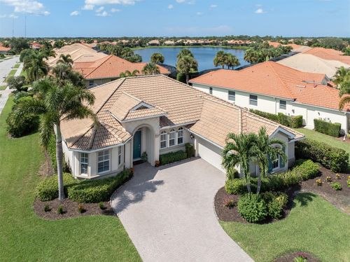 145 Montelluna Dr, NORTH VENICE, FL, 34275-6615 | Card Image