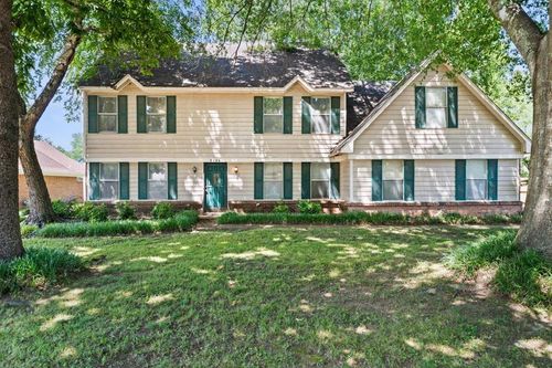 8186 Glynn Vale Cv, Unincorporated, TN, 38125 | Card Image