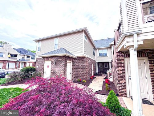 202-45060 Brae Ter, ASHBURN, VA, 20147-2722 | Card Image