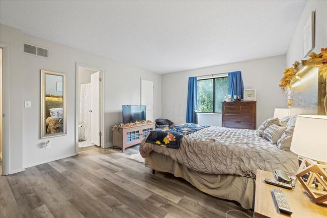 6121 Stornoway Dr S, Condo with 2 bedrooms, 2 bathrooms and null parking in Columbus OH | Image 16
