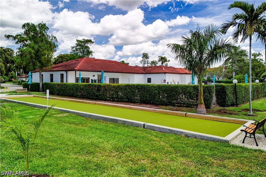 Residential in Naples 5