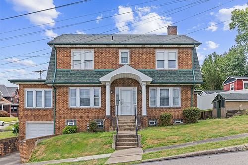 552 Halcomb Ave, Clairton, PA, 15025-1405 | Card Image