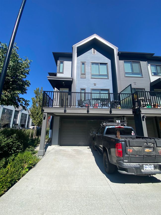 1351 Valleyside Place, Townhouse with 4 bedrooms, 3 bathrooms and 4 parking in Squamish BC | Image 18