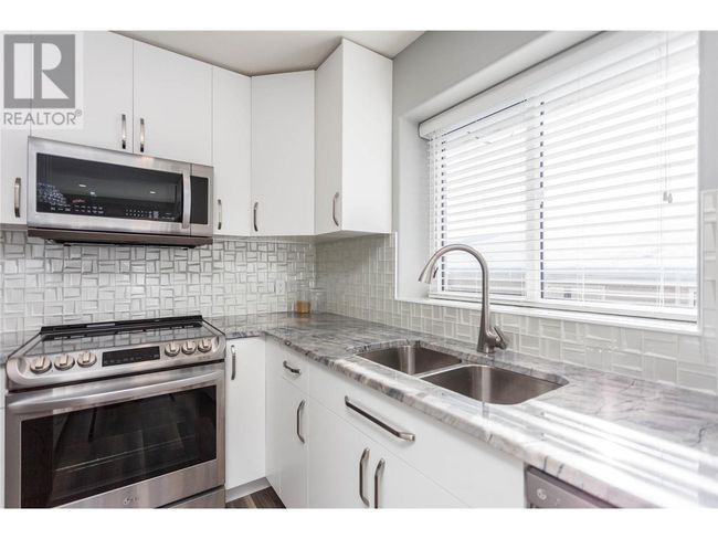 APT-4 - 2675 Pine Ave, Home with 3 bedrooms, 3 bathrooms and 3 parking in Lumby BC | Image 7