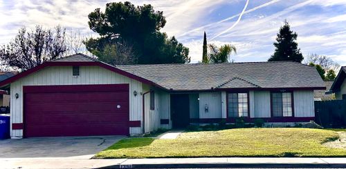 1351 W Westfield Ave, Porterville, CA, 93257-1136 | Card Image