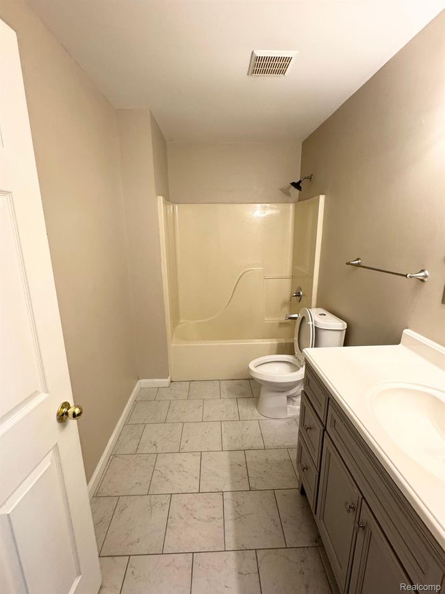 5144 Hickory Pointe Blvd, House other with 4 bedrooms, 3 bathrooms and null parking in Ypsilanti MI | Image 29