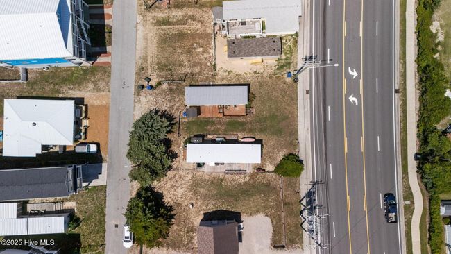 524 E Fort Macon Rd, House other with 2 bedrooms, 1 bathrooms and null parking in Atlantic Beach NC | Image 10