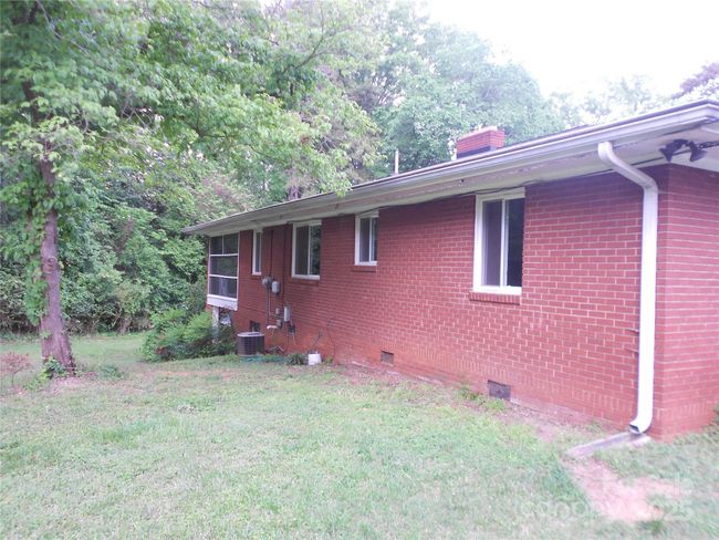 5209 Markay St, House other with 2 bedrooms, 1 bathrooms and null parking in Matthews NC | Image 4