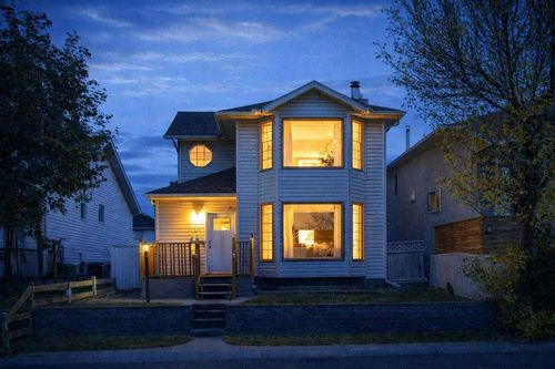 24 Laguna Close Ne, Calgary, AB, T1Y6V1 | Card Image