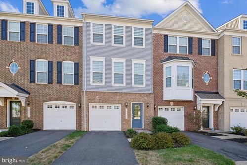 10654 Viewmont Ln, MANASSAS, VA, 20112-5888 | Card Image