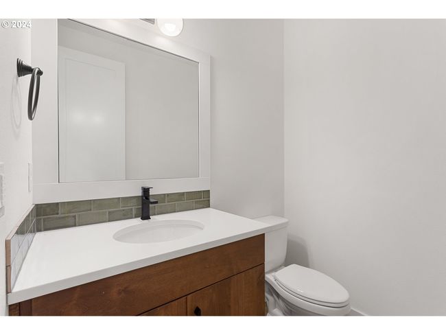 853 Glade Avenue, House other with 5 bedrooms, 4 bathrooms and 2 parking in ForestGrove OR | Image 8
