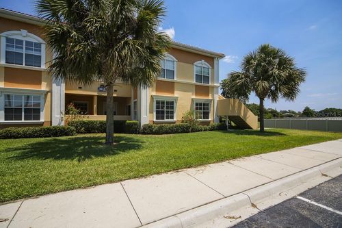 unit-104-3015 Chianti Ct, SARASOTA, FL, 34237-3674 | Card Image