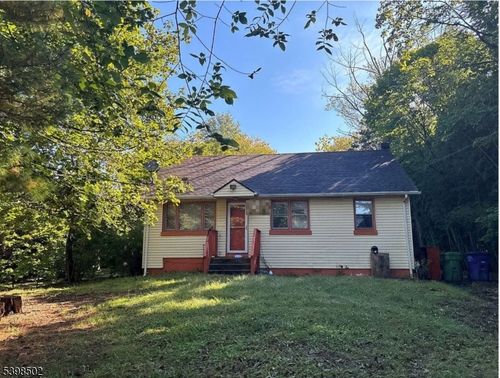 3198 Delsea Dr, FRANKLINVILLE, NJ, 08322-2917 | Card Image