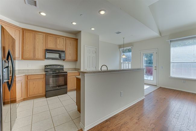 9932 Spire Ln, Townhouse with 3 bedrooms, 3 bathrooms and null parking in Plano TX | Image 13