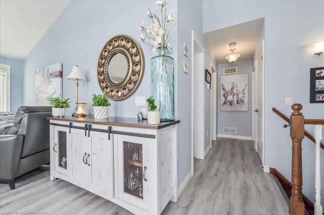 513 Five Road, House other with 2 bedrooms, 3 bathrooms and 7 parking in Mapleton ON | Image 14